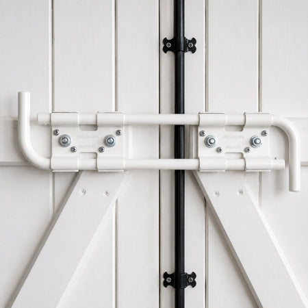 systeme-protection-volet-battant-blanc-installe