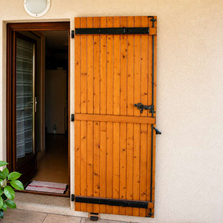 barre-de-securite-installee-sur-volet-bois-1-vantail