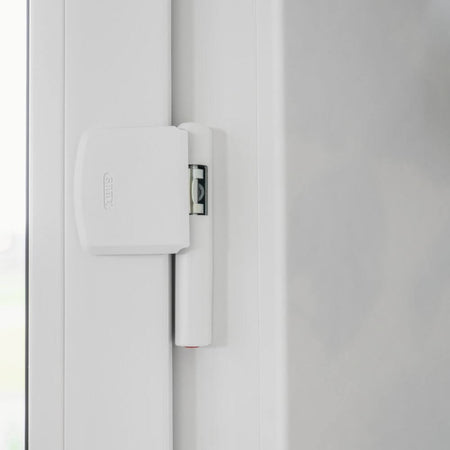 paumelle pour sécuriser fenêtre abus fas 101 pose