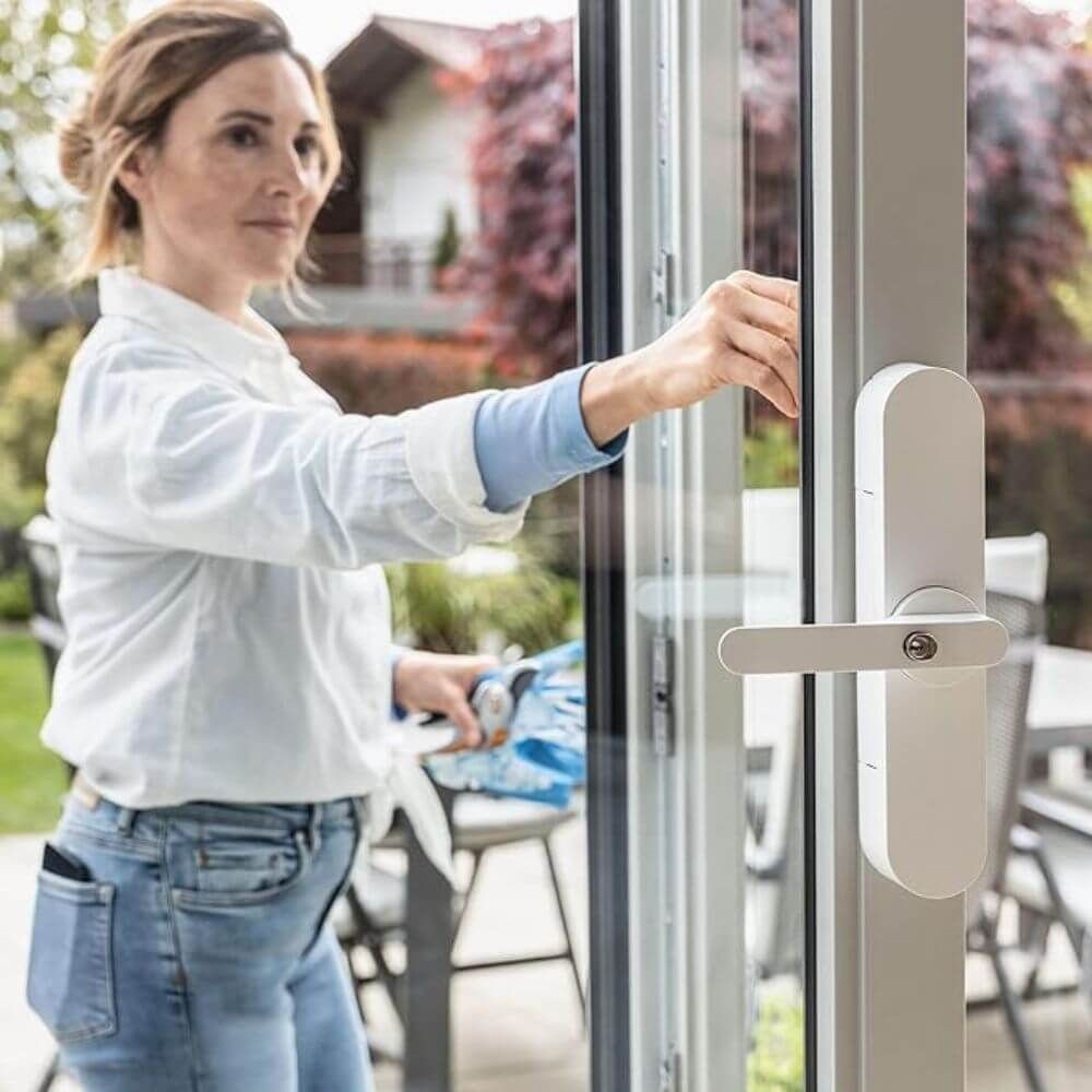 Poignee fenetre avec alarme mise en situation 2