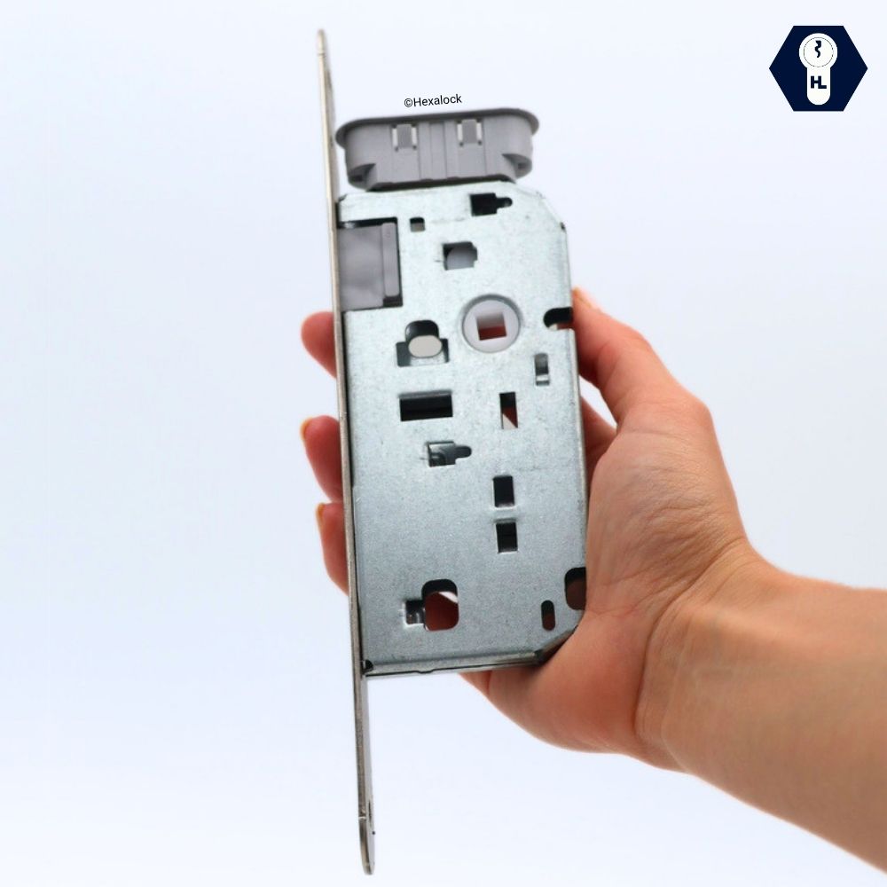 serrure magnetique sans vrrouilage bdc abus à echelle de la main avec sa gache aimanté.