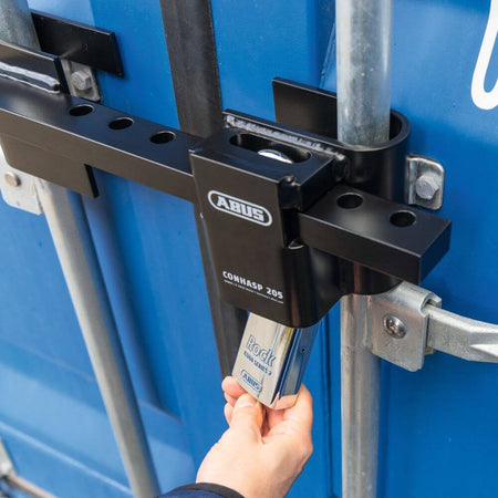 protege cadenas conteneur maritime